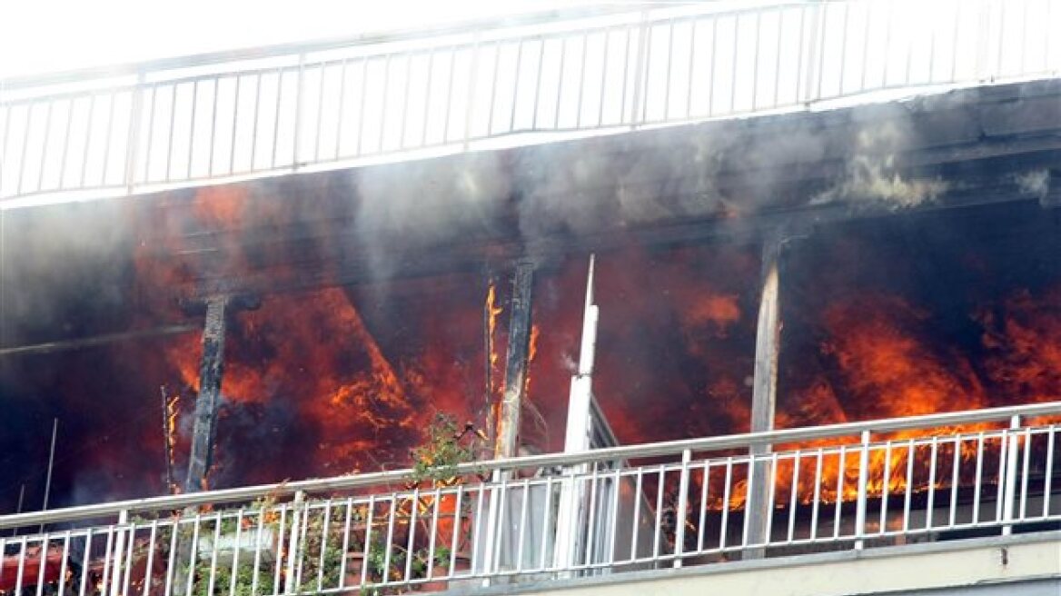 Υπό έλεγχο η πυρκαγιά που ξέσπασε σε διαμέρισμα στα Σεπόλια
